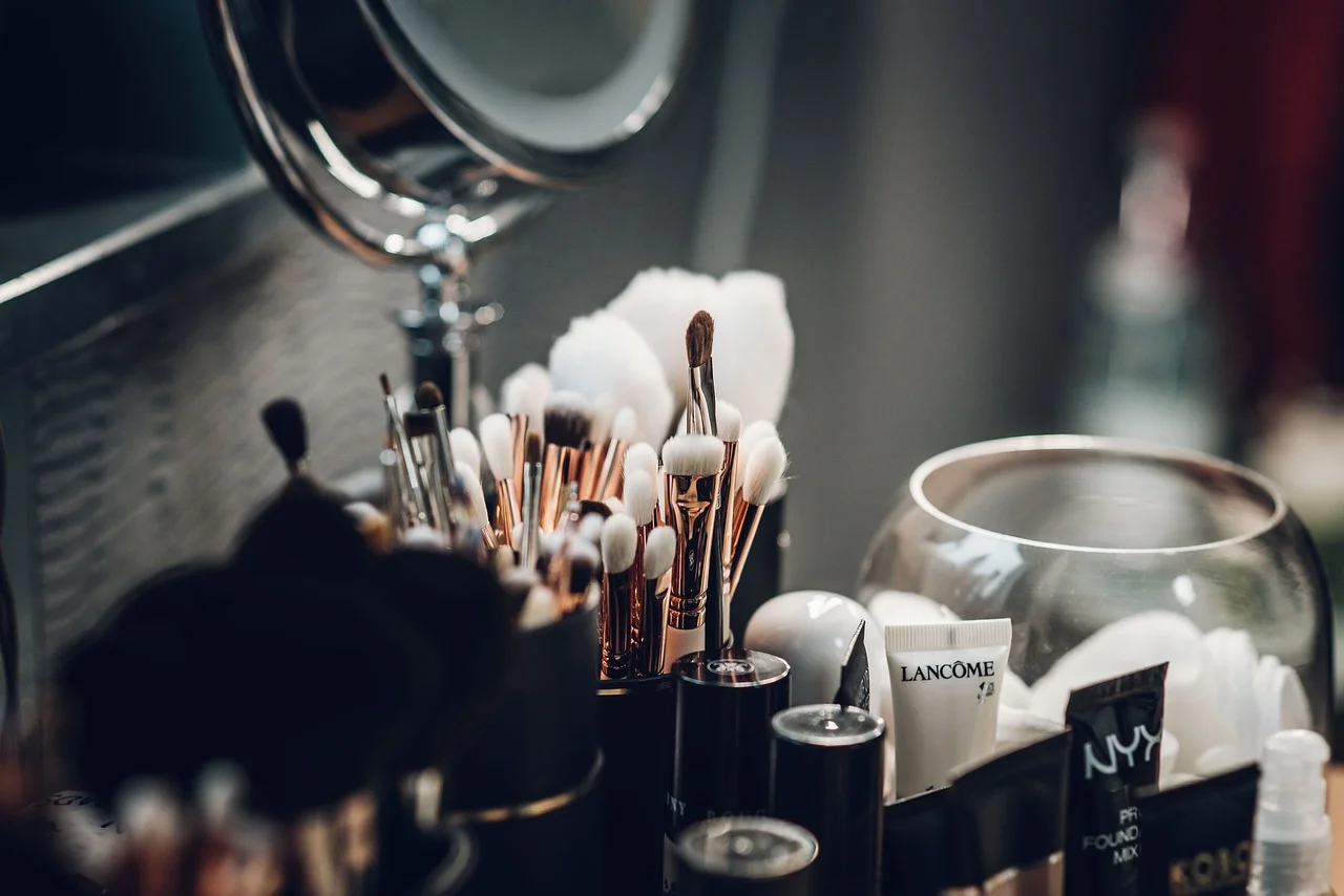5 Essential Makeup Brushes Sets Every Beauty Lover Needs