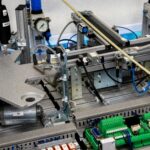 Rodzaje czujników zbliżeniowych – jak działają i gdzie znajdują zastosowanie